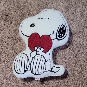 Peanuts Snoopy Plush with Red Heart